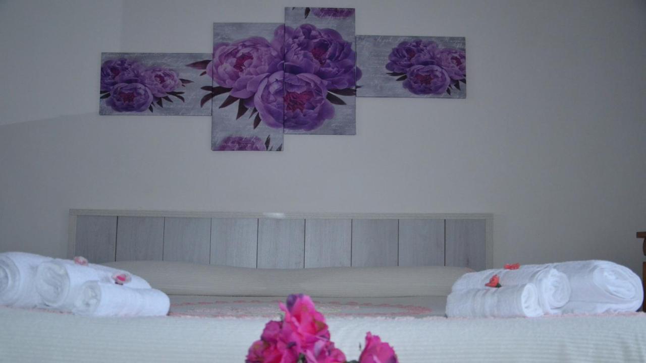 B&B Regina Elena Pignola Extérieur photo