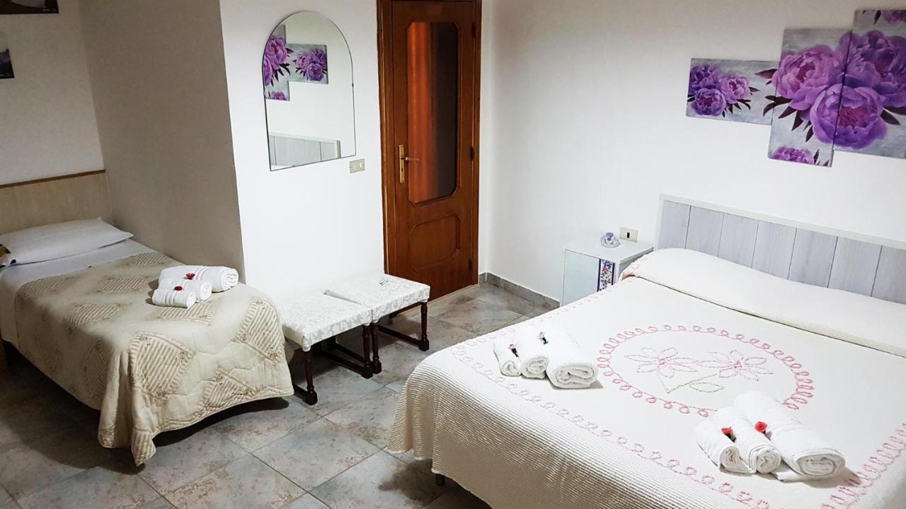 B&B Regina Elena Pignola Extérieur photo