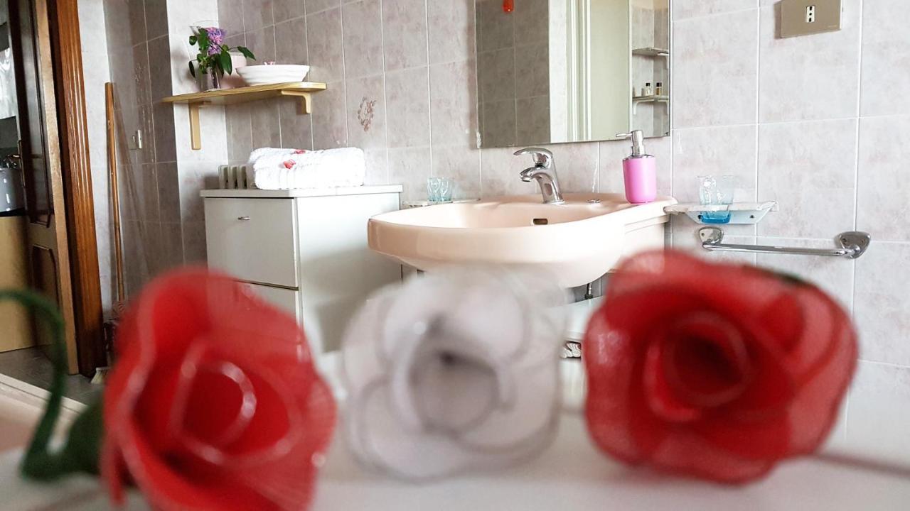 B&B Regina Elena Pignola Extérieur photo
